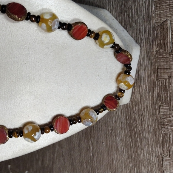 Agate and Tigers Eye Necklace - Picture 2 of 6